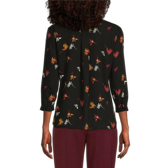 Budget ๐ Investments Caroline Signature V-Neck Floating Spring Print 3/4 Sleeve Button Front Top โจ 2 Budget ๐ Investments Caroline Signature V-Neck Floating Spring Print 3/4 Sleeve Button Front Top โจ - Image 2