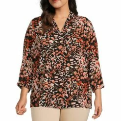 Best Pirce ❤️ Investments Plus Size Caroline Signature V-Neck 3/4 Sleeve Dotted Movements Print Button Front Top 🤩