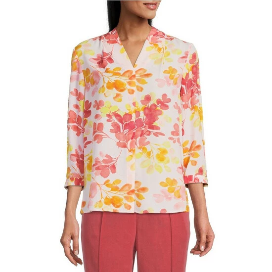 New โ๏ธ Investments Petite Size Caroline Signature Floral Print Pop V-Neck 3/4 Sleeve Button Front Top Floral Pop ๐ฅฐ 1 New โ๏ธ Investments Petite Size Caroline Signature Floral Print Pop V-Neck 3/4 Sleeve Button Front Top Floral Pop ๐ฅฐ