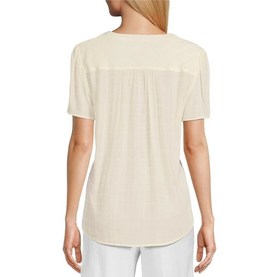 Hot Sale ❤️ Investments Woven Short Sleeve Pleated Split V-Neck Top Pale Banana ⭐ 5 Hot Sale ❤️ Investments Woven Short Sleeve Pleated Split V-Neck Top Pale Banana ⭐ - Image 5