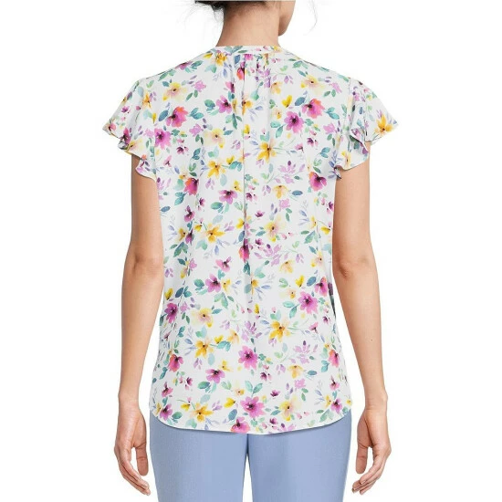 Discount ๐ฅฐ Investments Petite Size Watercolor Floral Print Split V-Neck Short Flutter Sleeve Top ๐ 2 Discount ๐ฅฐ Investments Petite Size Watercolor Floral Print Split V-Neck Short Flutter Sleeve Top ๐ - Image 2