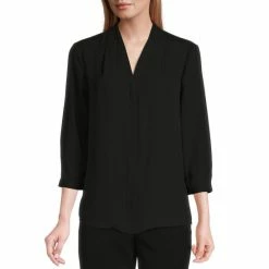 Coupon ✔️ Investments Caroline Signature V-Neck 3/4 Sleeve Button Front Top Stoplight Red 🎉 12 Coupon ✔️ Investments Caroline Signature V-Neck 3/4 Sleeve Button Front Top Stoplight Red 🎉 -Investments Shop unnamed file 256